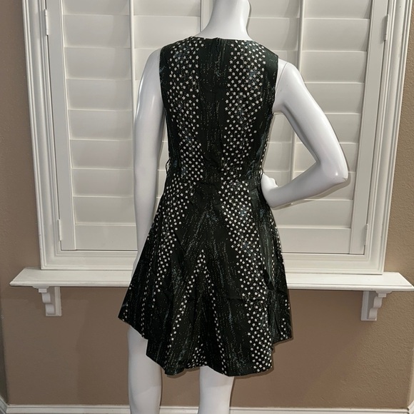 Ruby Belle Mississippi Dress - Picture 4 of 10